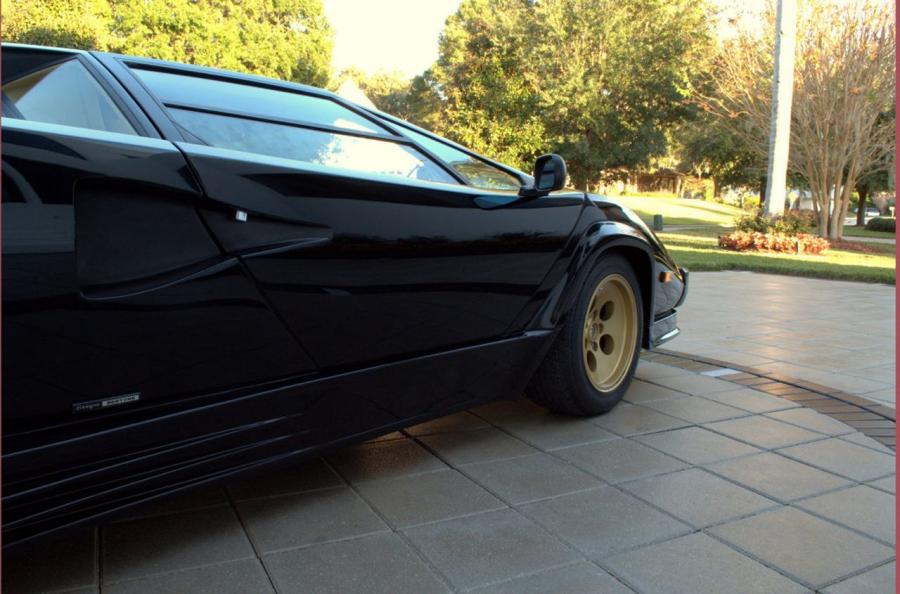  Lamborghini Countach 5000 QV 1987 года  (фото 29 из 63)